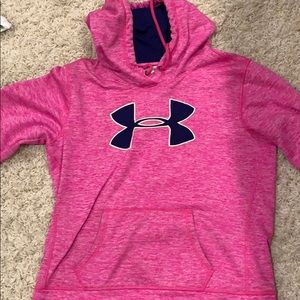Pink Under Armour sweatshirt